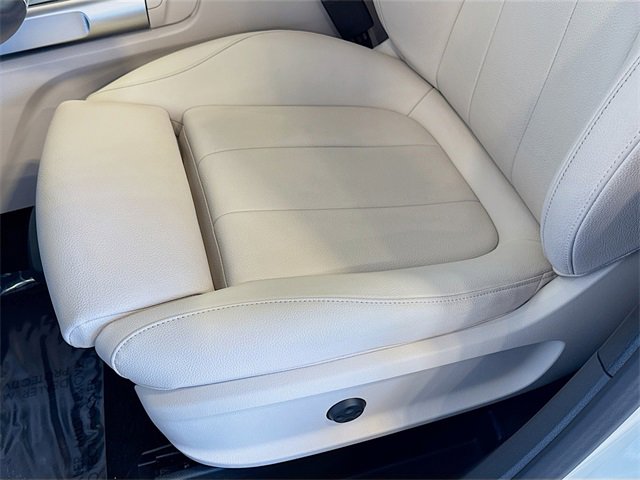 Certified 2025 Mercedes-Benz GLB 250 4MATIC image 19