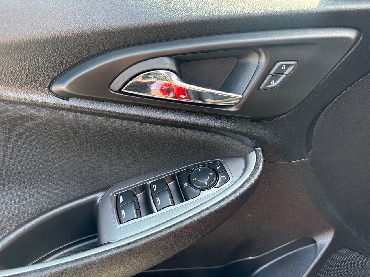 Used 2024 Chevrolet Malibu RS image 18