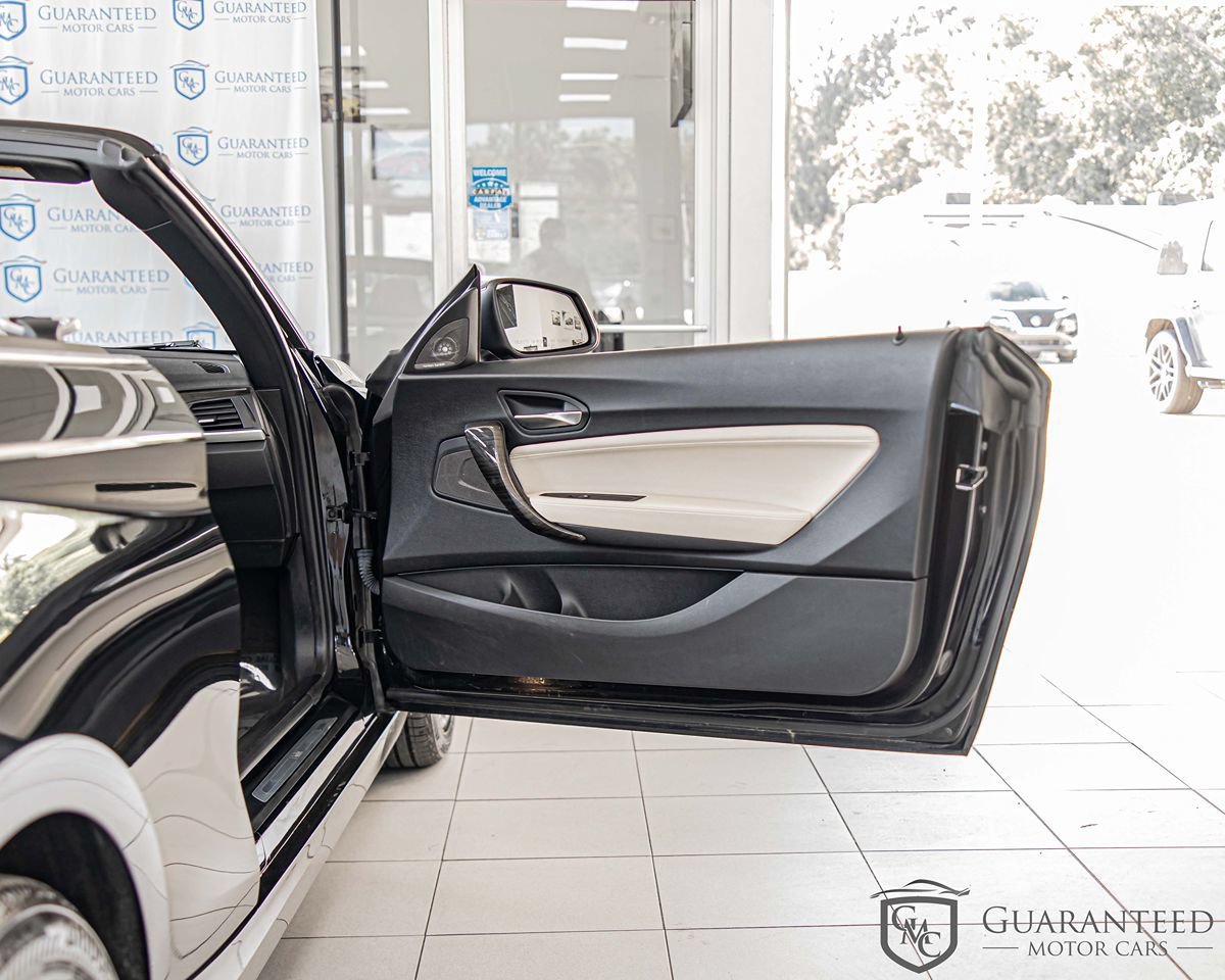 Used 2017 BMW 230i xDrive Convertible AWD/4WD image 36
