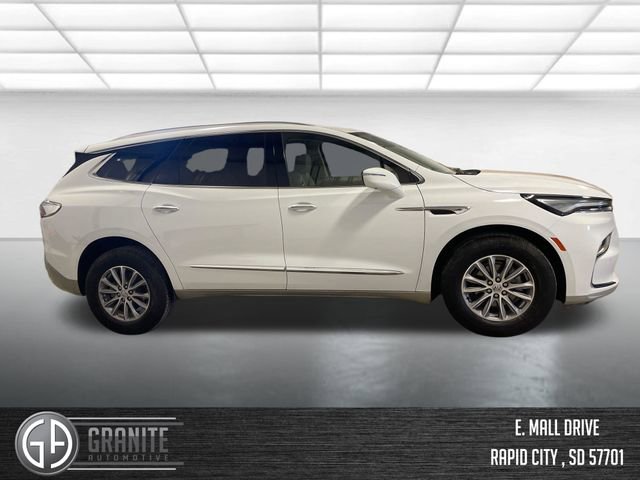 Used 2023 Buick Enclave Premium AWD/4WD image 7