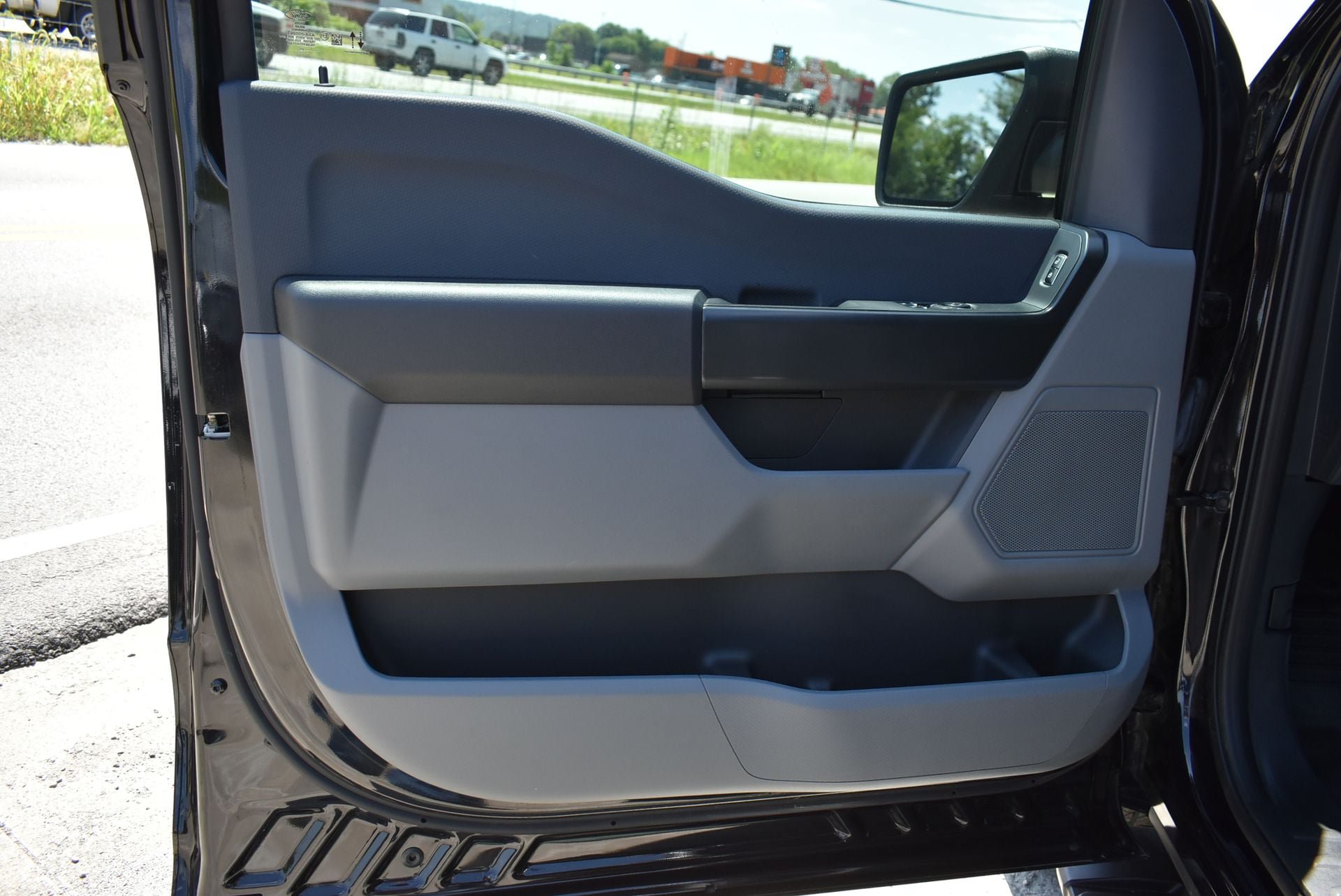 Used 2024 Ford F150 XL AWD/4WD image 11