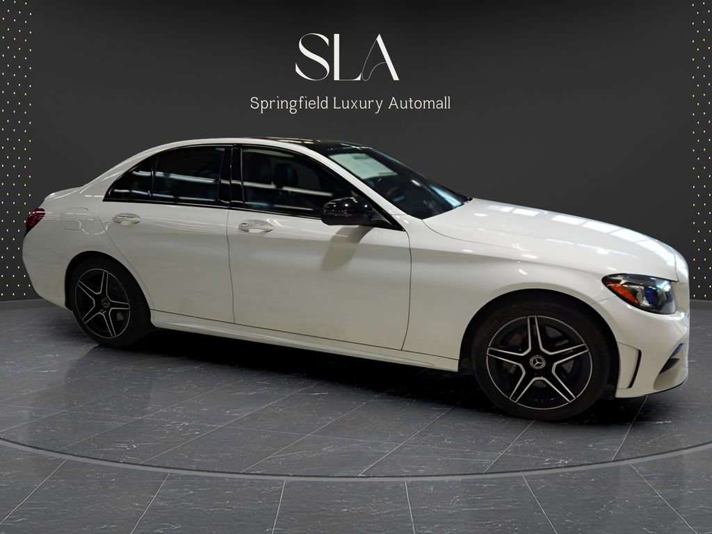 Used 2019 Mercedes-Benz C 300 4MATIC Sedan image 4