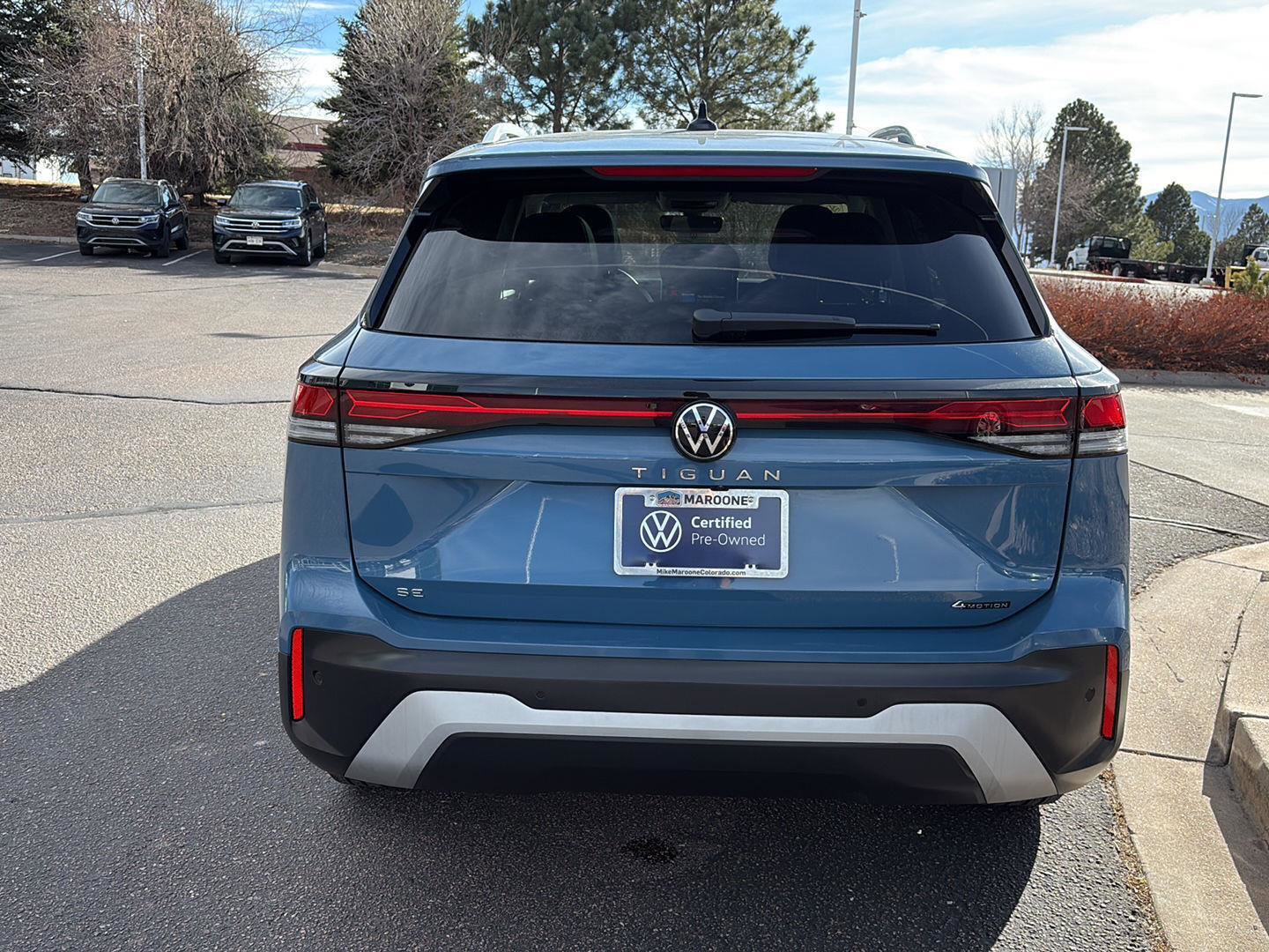 Used 2025 Volkswagen Tiguan SE image 5