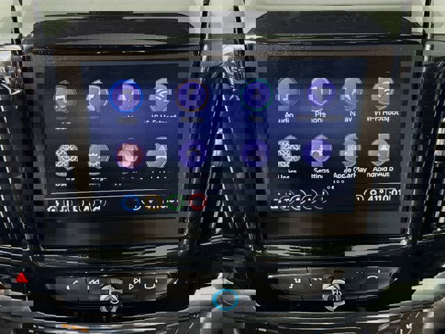 Used 2021 Chevrolet Traverse Premier w/ Redline Edition AWD/4WD image 15