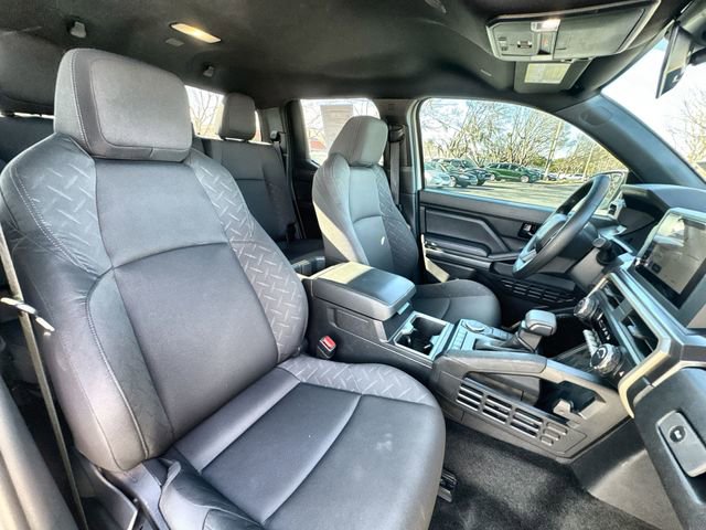 Used 2024 Toyota Tacoma SR5 image 32