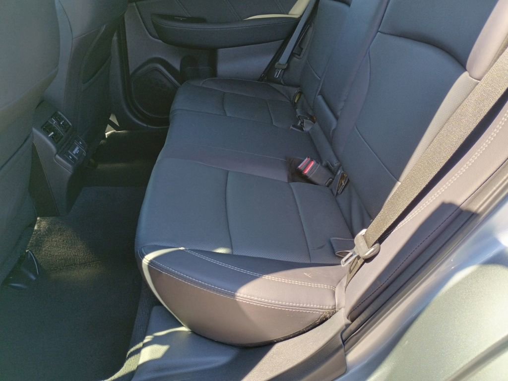 Used 2018 Subaru Outback 3.6R Limited image 16