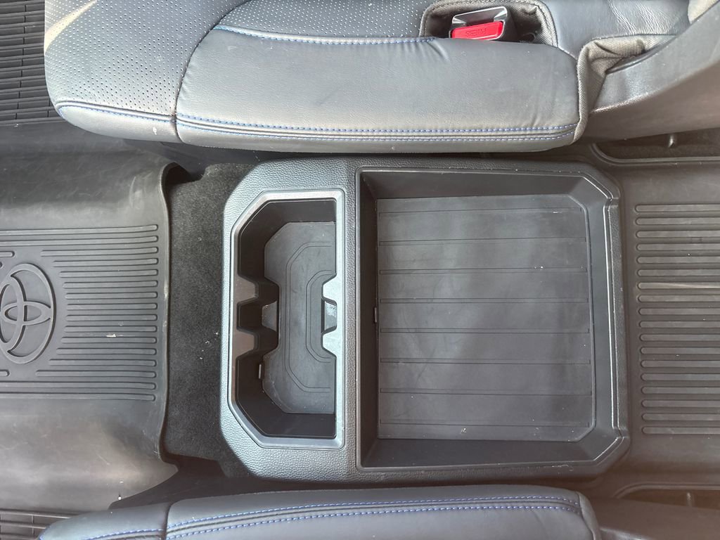 Used 2024 Toyota Sequoia Platinum image 13