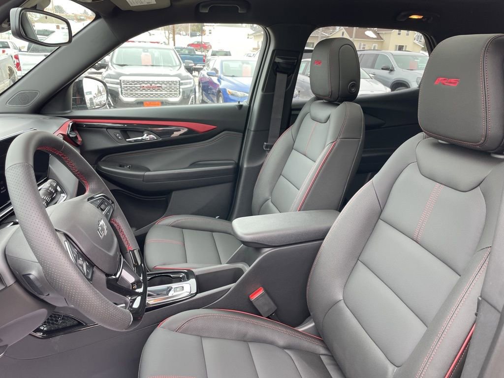 New 2026 Chevrolet TrailBlazer RS w/ Convenience Package image 3