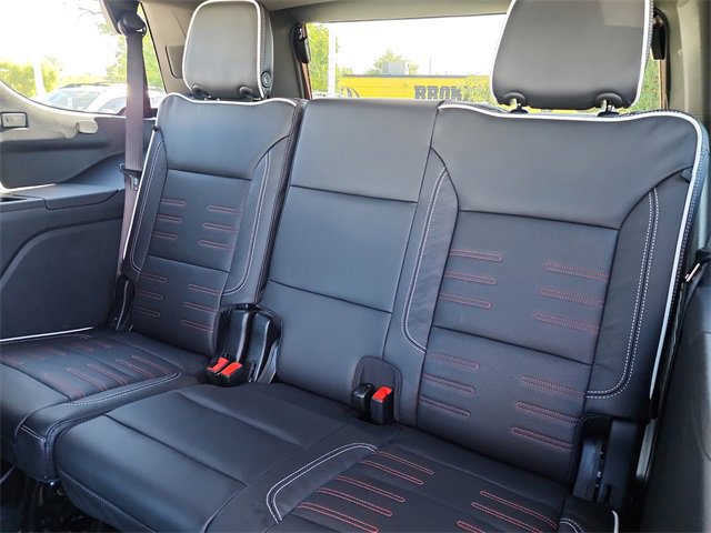 New 2026 GMC Yukon AT4 Ultimate image 17