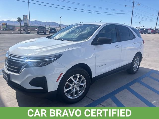 Certified 2023 Chevrolet Equinox LS w/ LS Convenience Package FWD image 4