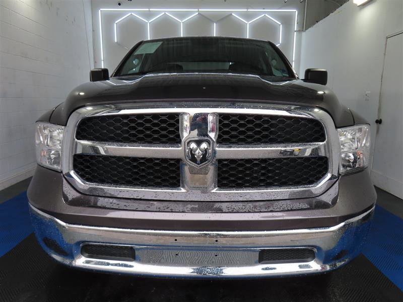 Used 2024 RAM 1500 Classic SLT AWD/4WD image 2