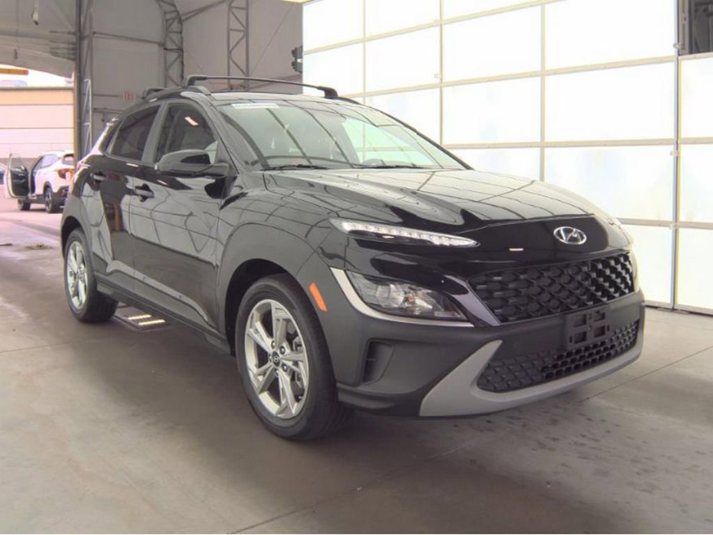 Used 2023 Hyundai Kona SEL AWD/4WD image 4