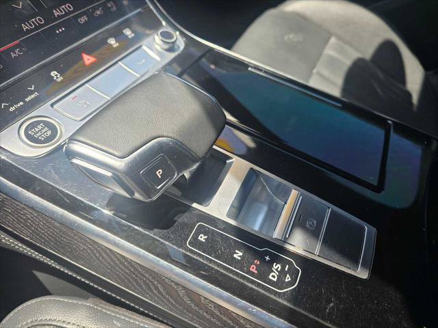 Used 2022 Audi A8 L 3.0T w/ Executive Package AWD/4WD image 32