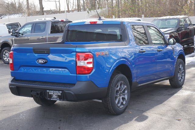 New 2025 Ford Maverick XLT w/ XLT Luxury Package image 11