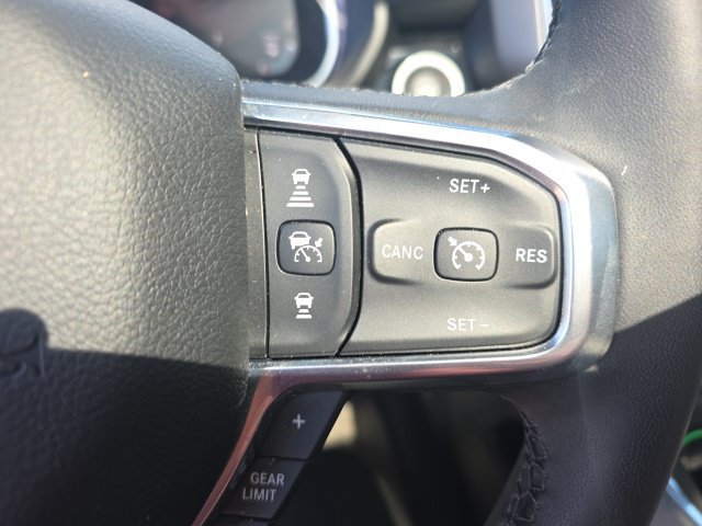 Used 2025 RAM 1500 Laramie w/ Night Edition AWD/4WD image 28