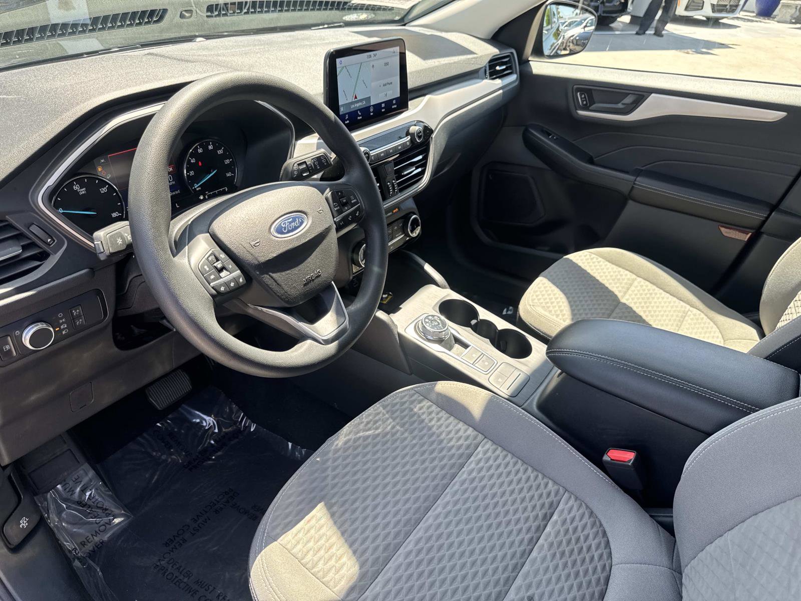 Used 2022 Ford Escape SE w/ SE Sport Appearance Package image 14