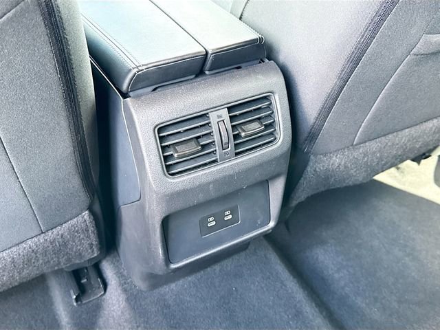 Used 2024 Nissan Rogue SV FWD image 23