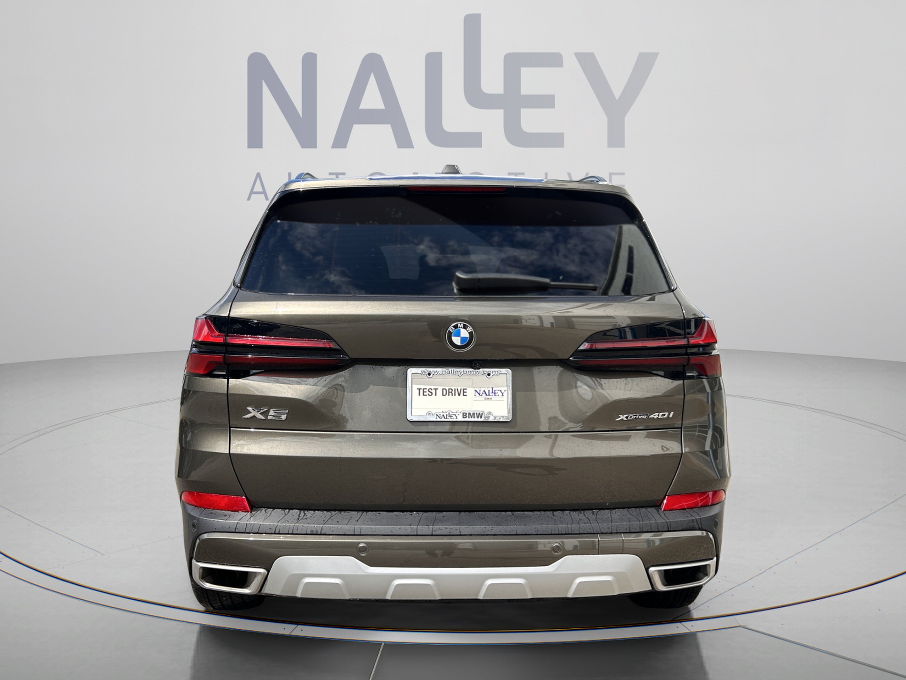 Certified 2026 BMW X5 xDrive40i AWD/4WD image 3