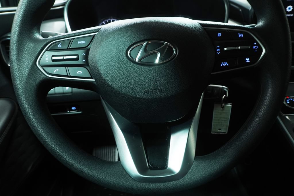 Used 2023 Hyundai Santa Fe SE FWD image 17