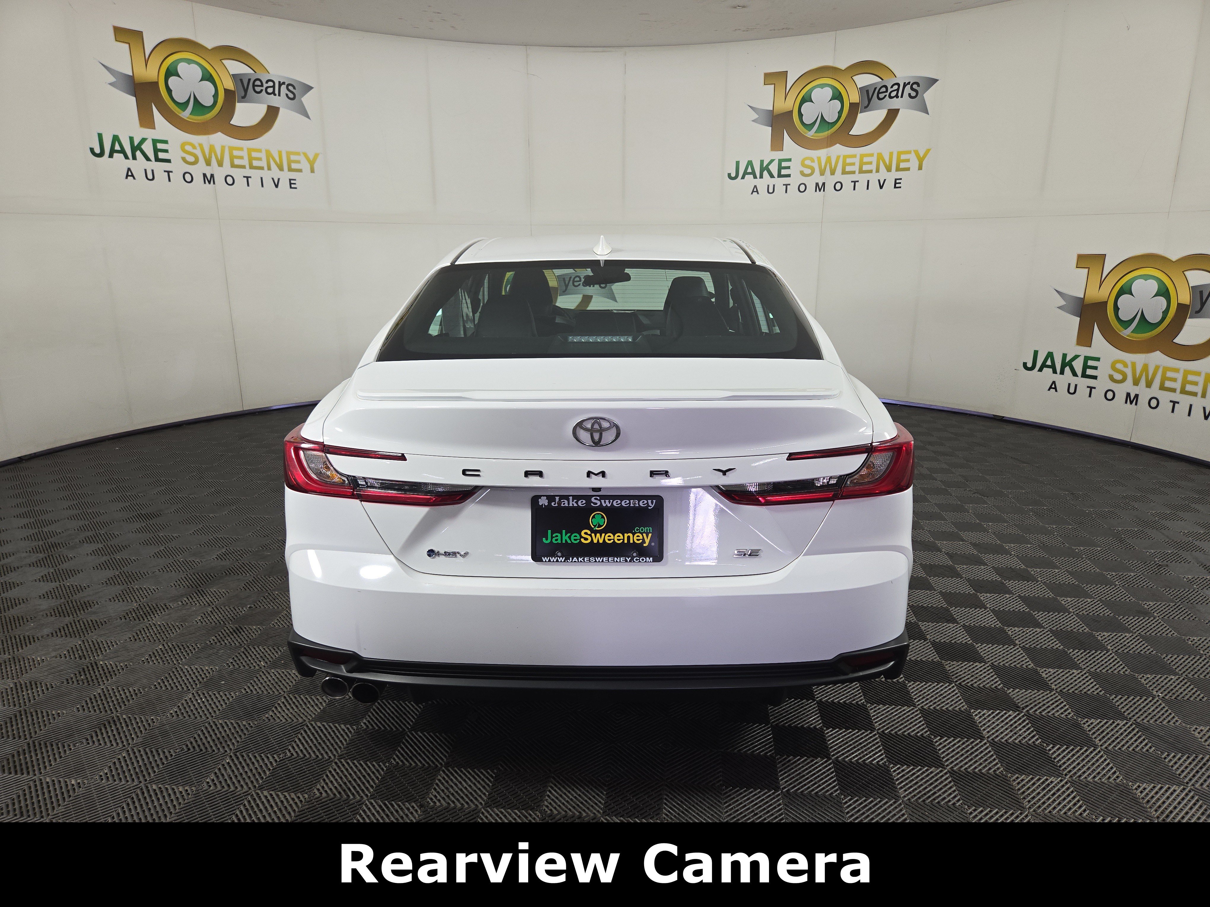 Used 2025 Toyota Camry SE FWD image 7