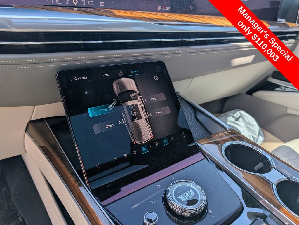 Used 2025 Cadillac Escalade Sport Platinum w/ LPO, Floor Liner Package AWD/4WD image 20