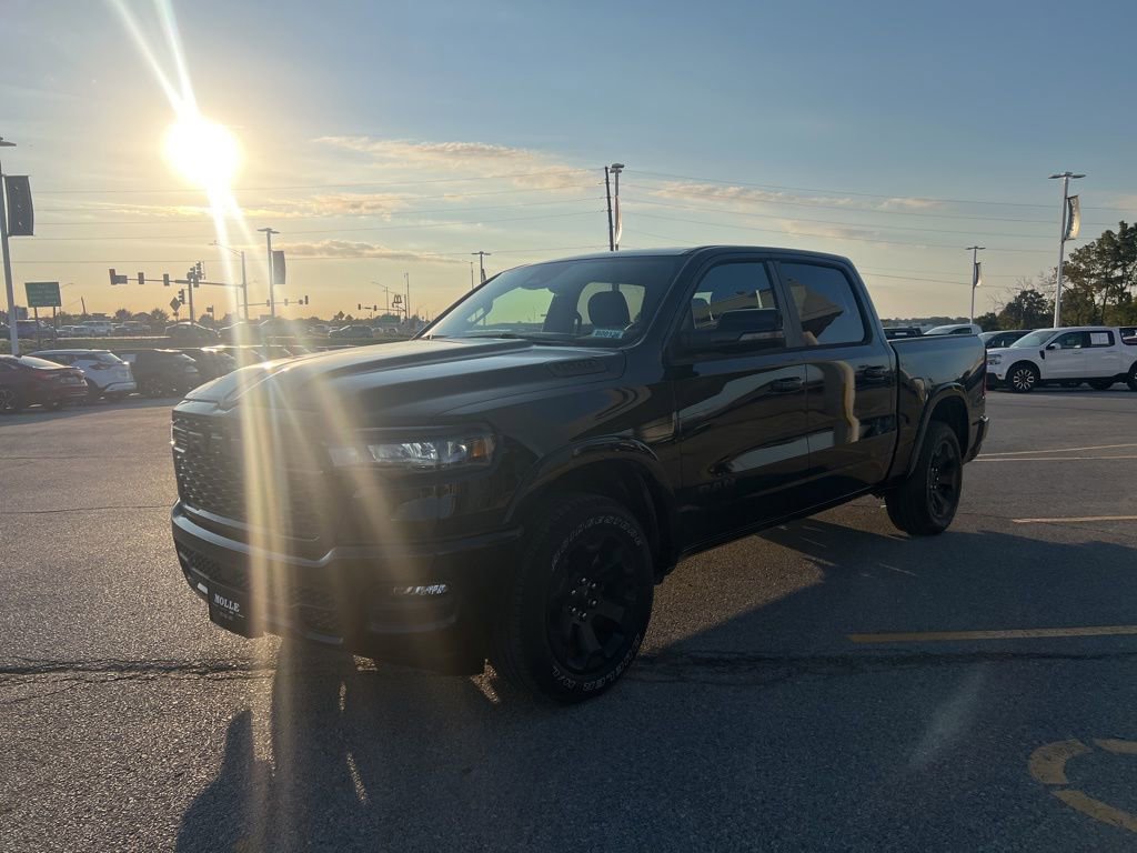 New 2026 RAM 1500 4x4 Crew Cab image 7
