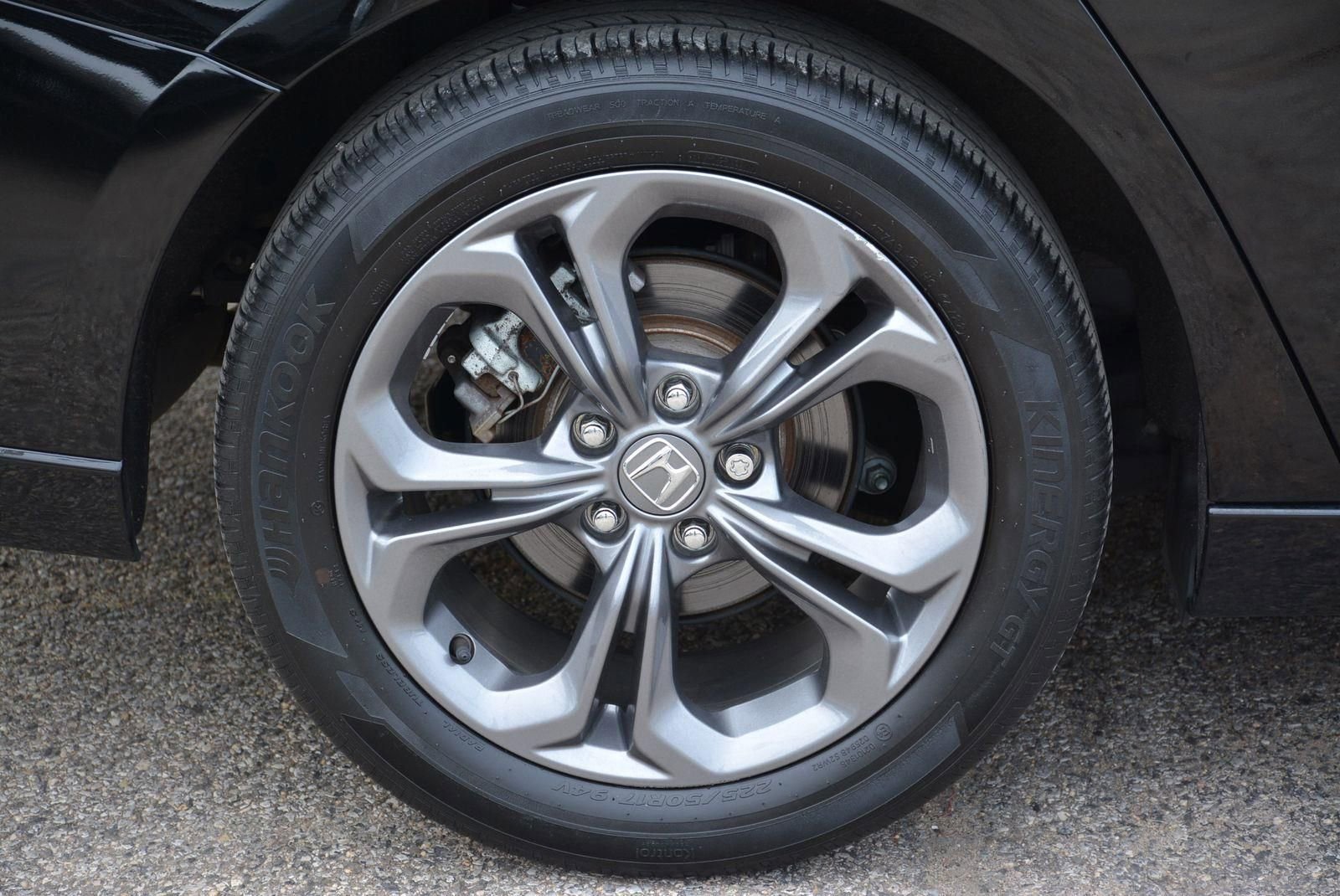 Used 2023 Honda Accord EX-L image 33