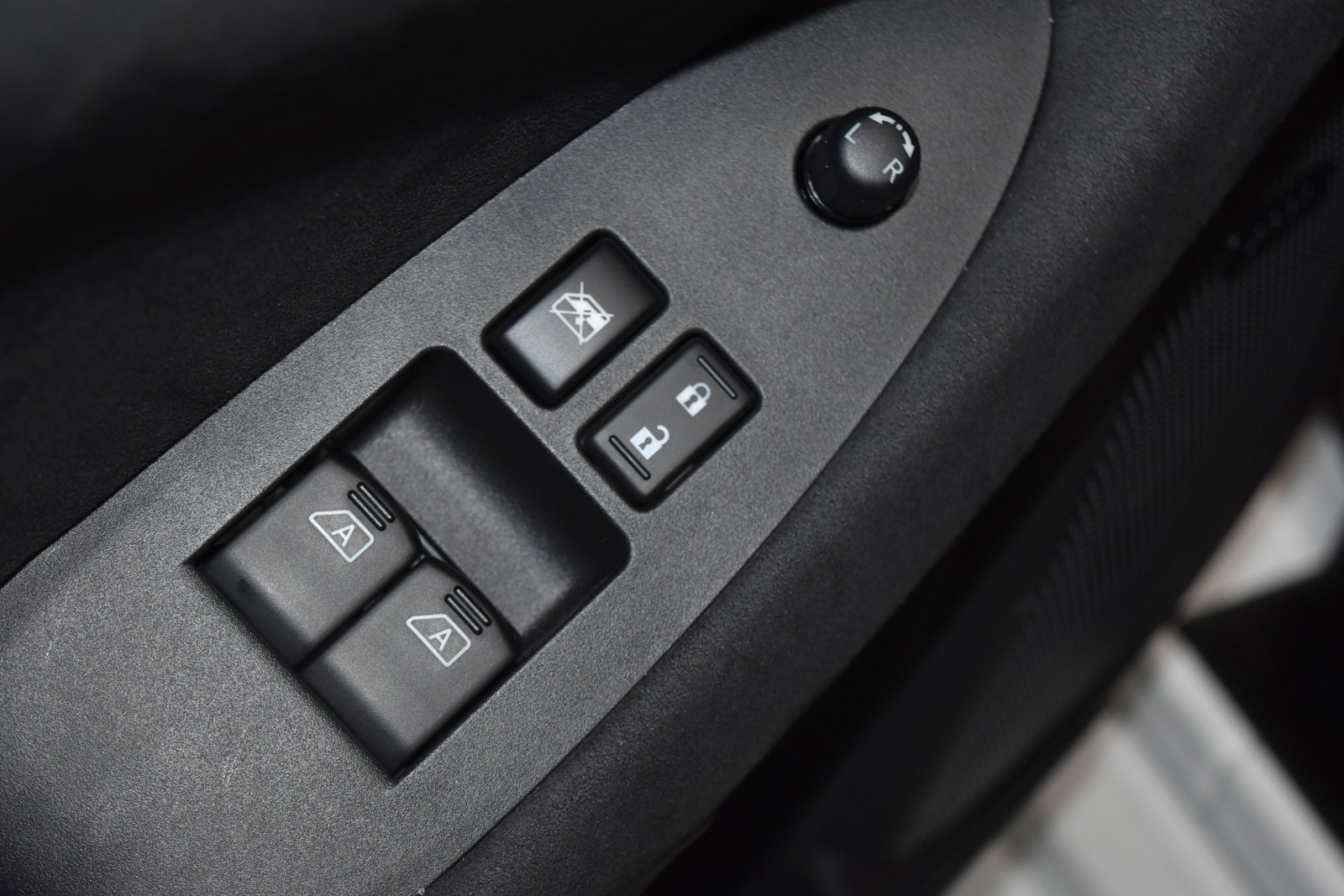 New 2024 Nissan Z NISMO w/ Floor Mat Package image 4