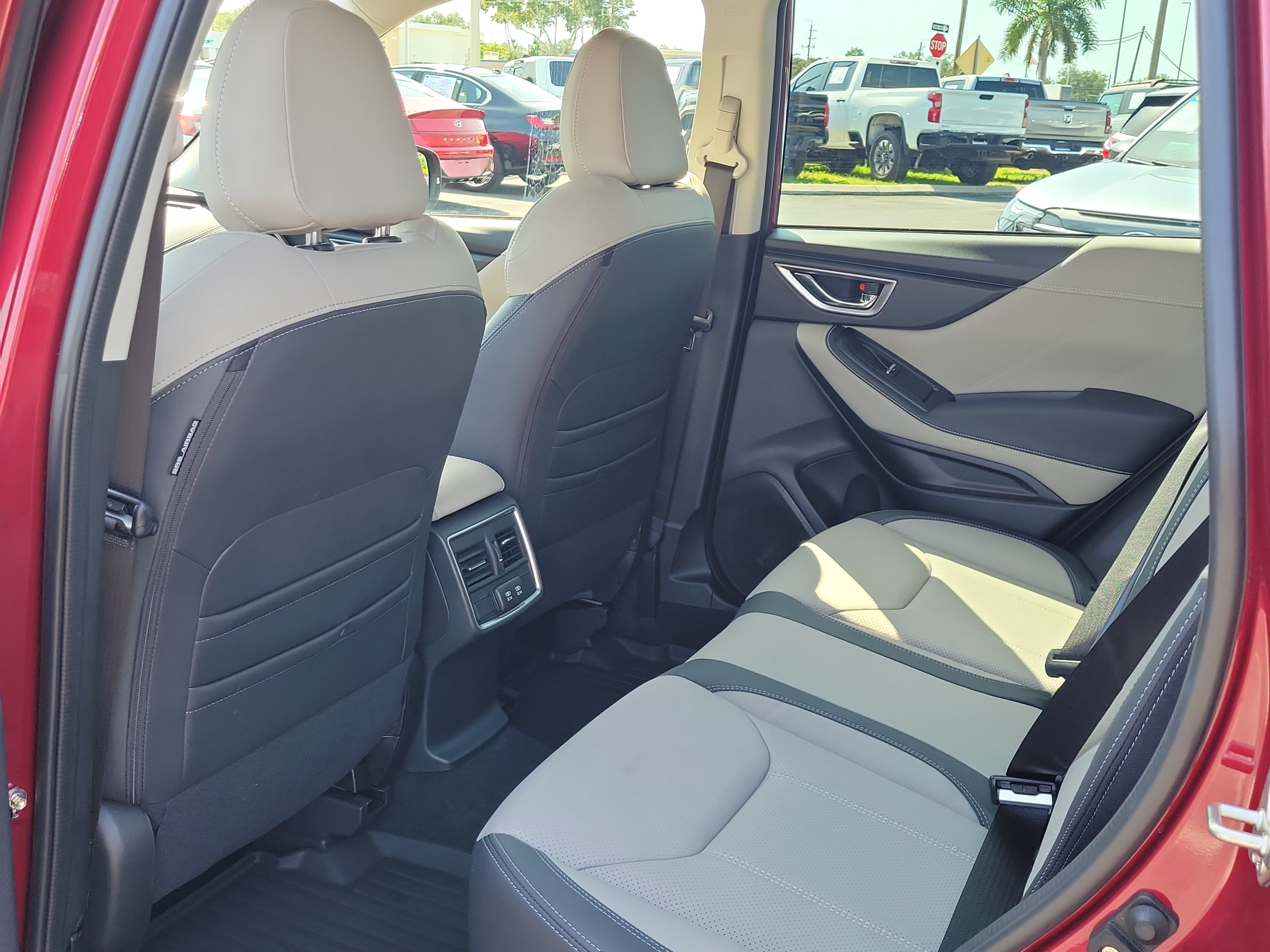 Certified 2023 Subaru Forester Limited AWD/4WD image 14