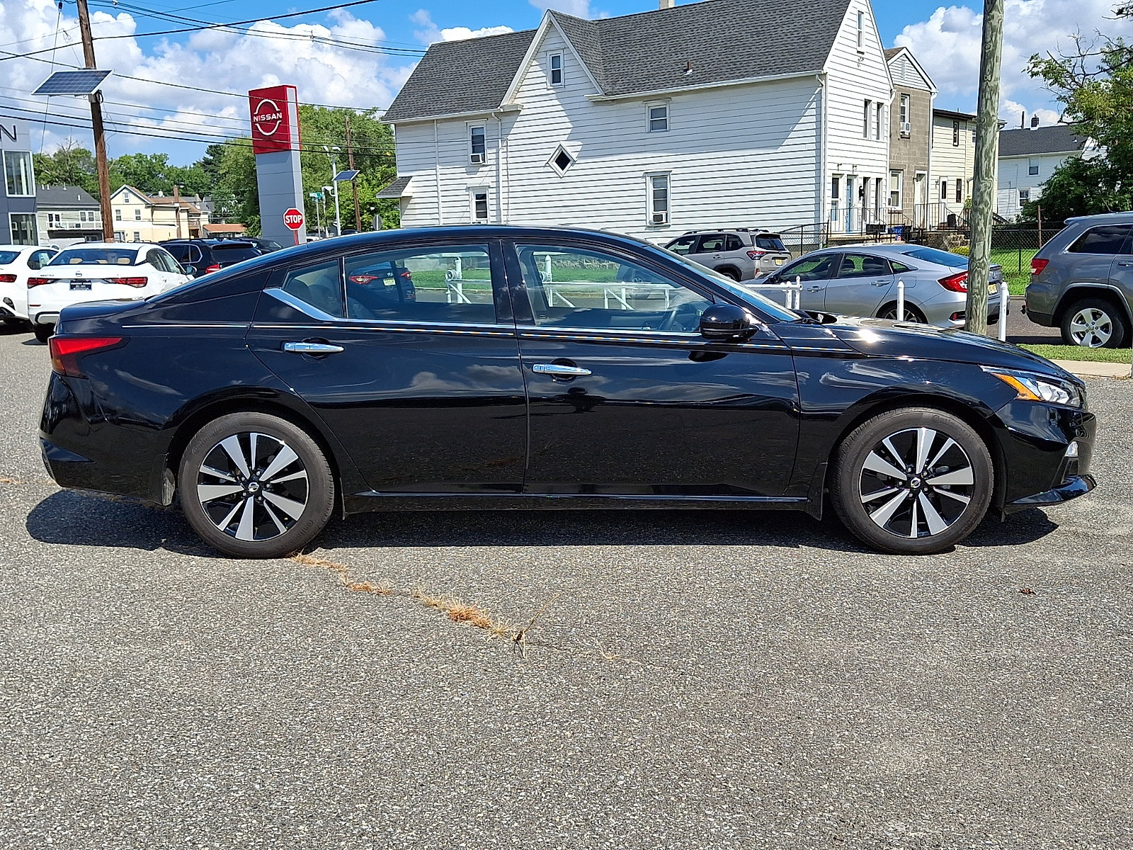 Certified 2022 Nissan Altima 2.5 SL FWD image 7