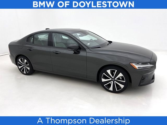 Used 2022 Volvo S60 B5 Momentum w/ Premium Package