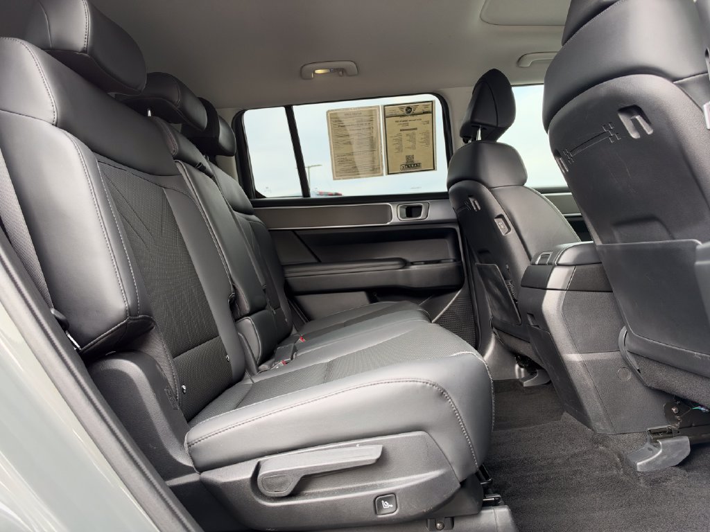 Used 2024 Hyundai Santa Fe XRT AWD/4WD image 14