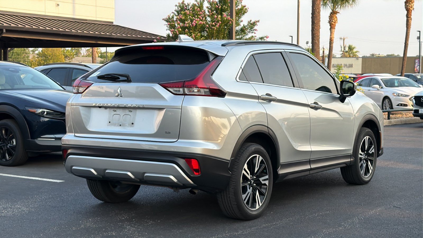 Used 2023 Mitsubishi Eclipse Cross SE AWD/4WD image 4