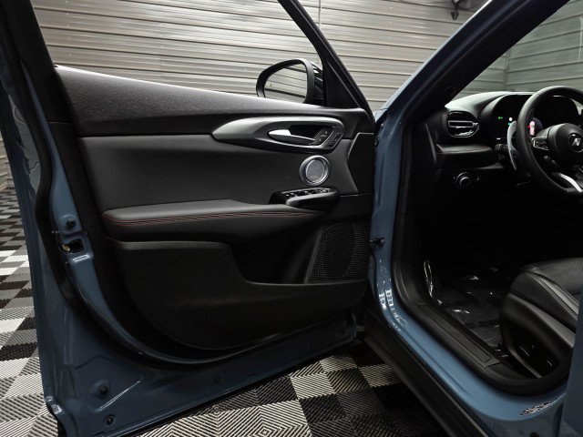 Used 2024 Dodge Hornet R/T Plus w/ R/T Blacktop Package AWD/4WD image 34