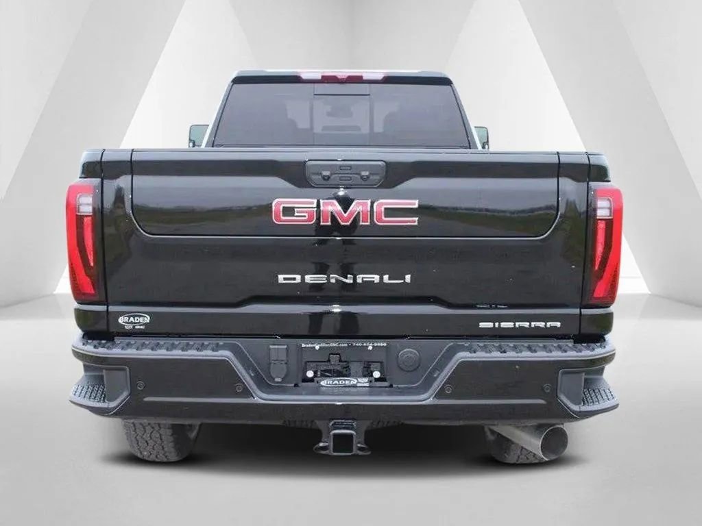 New 2026 GMC Sierra 3500 Denali image 6