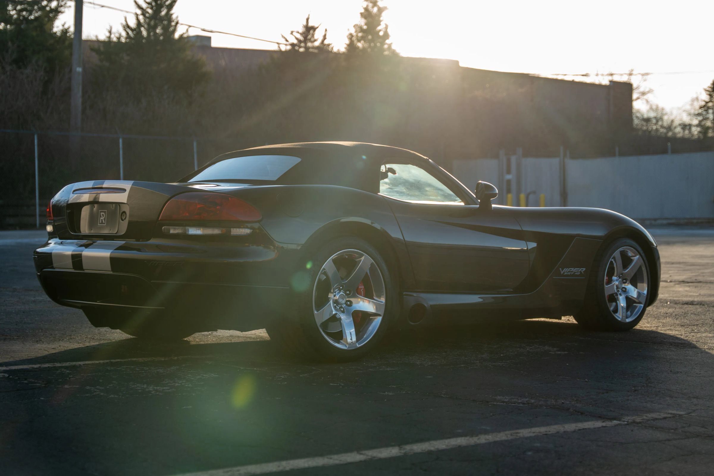 Used 2006 Dodge Viper SRT-10 image 4