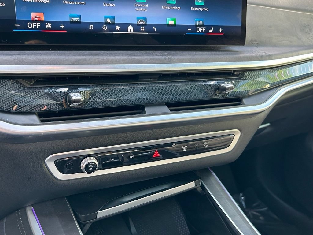 Used 2025 BMW X5 xDrive40i AWD/4WD image 24