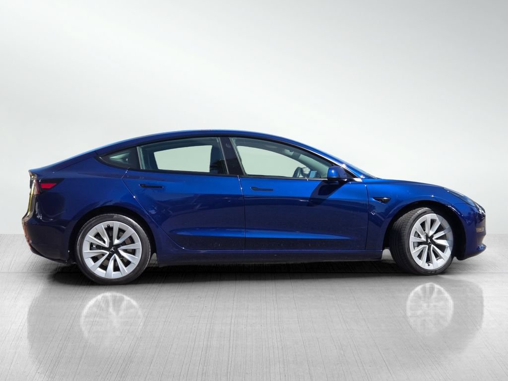 Used 2023 Tesla Model 3 Standard Range RWD image 4