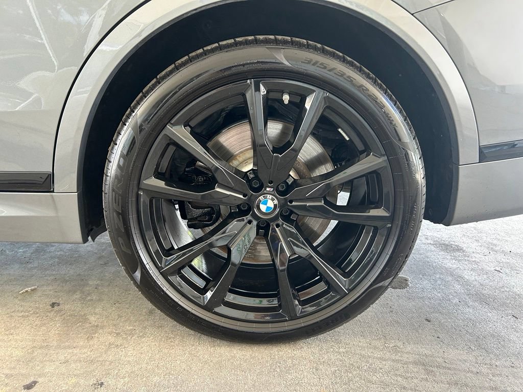 Used 2026 BMW X7 M60i AWD/4WD image 18