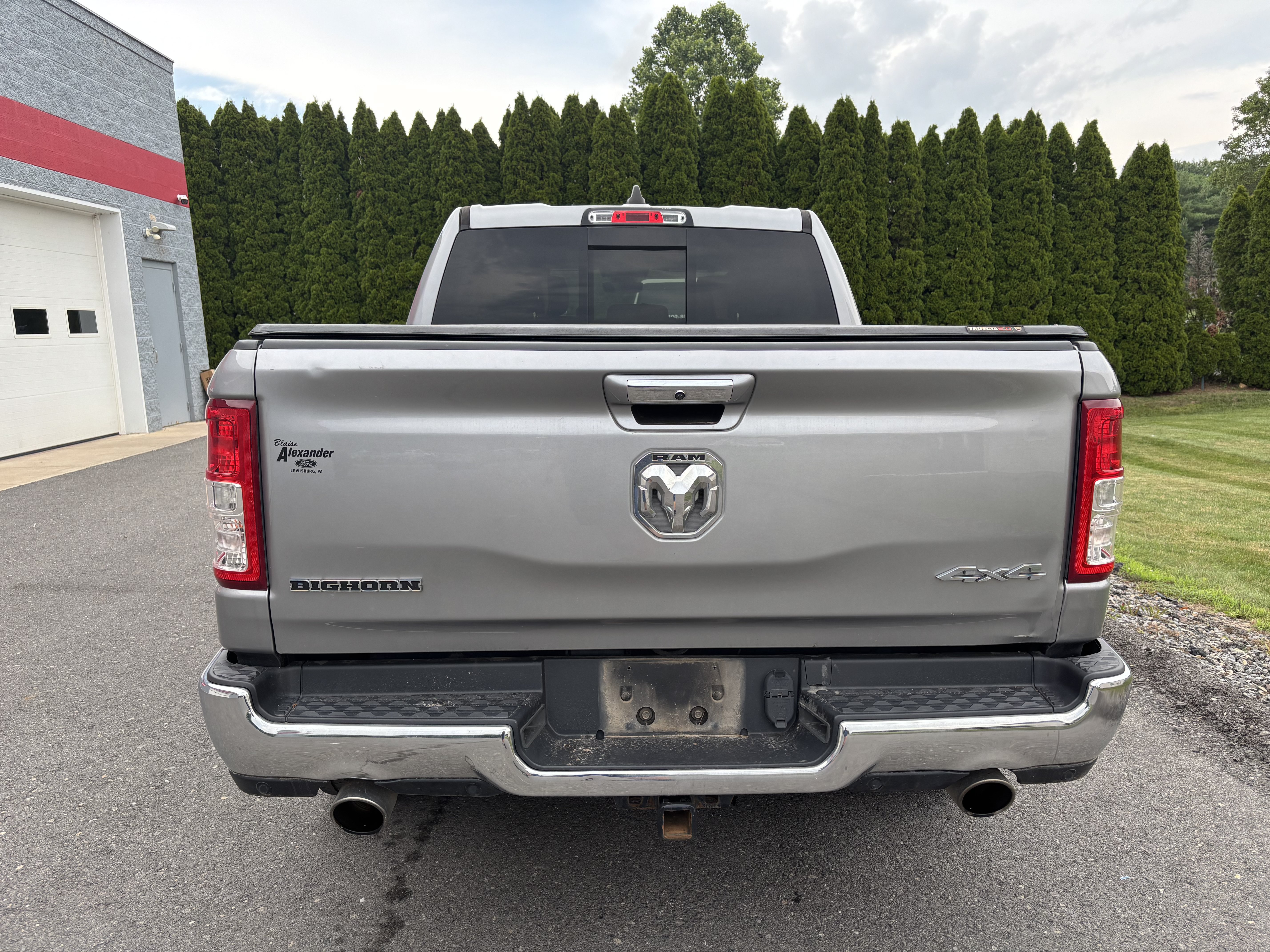 Used 2020 RAM 1500 Big Horn AWD/4WD image 4