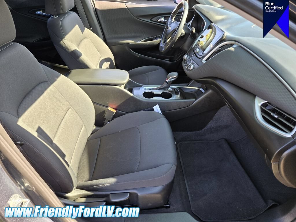 Used 2021 Chevrolet Malibu RS FWD image 13