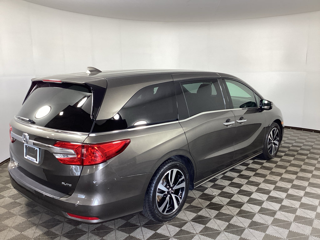 Used 2020 Honda Odyssey Elite image 2