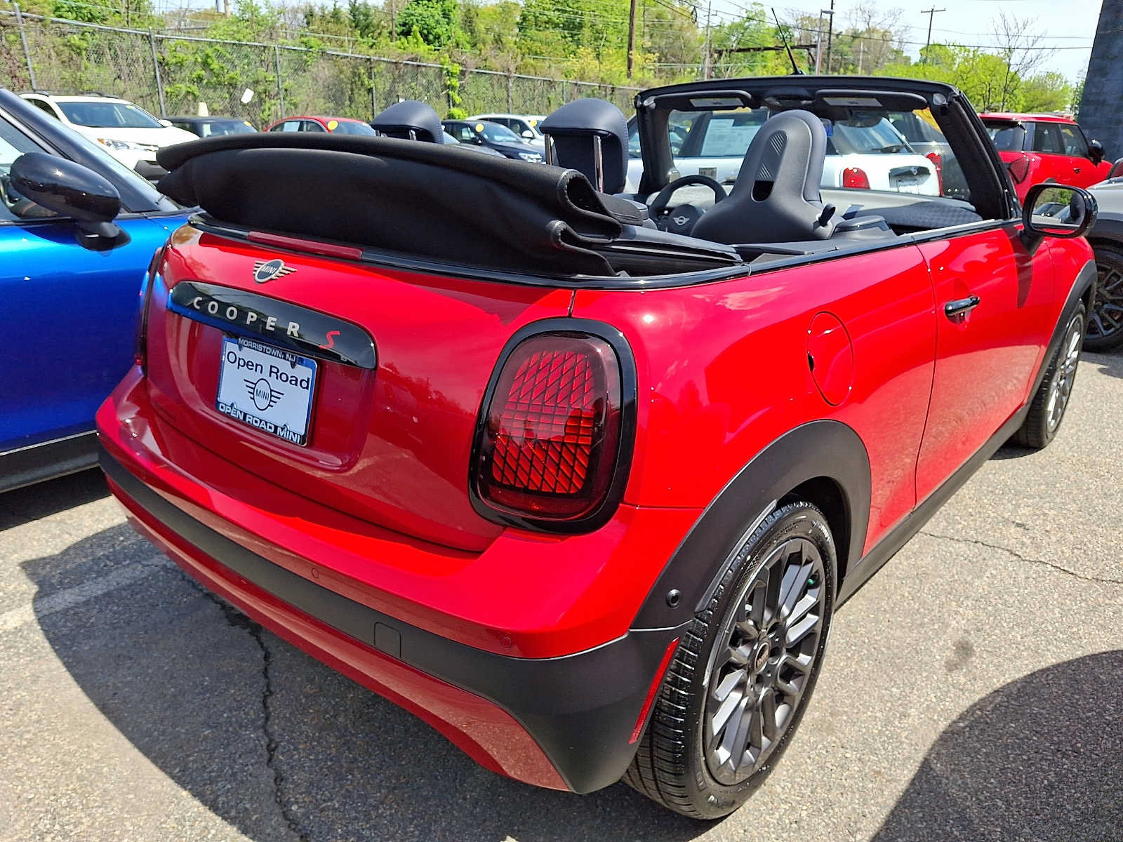 Used 2025 MINI Cooper S FWD image 8