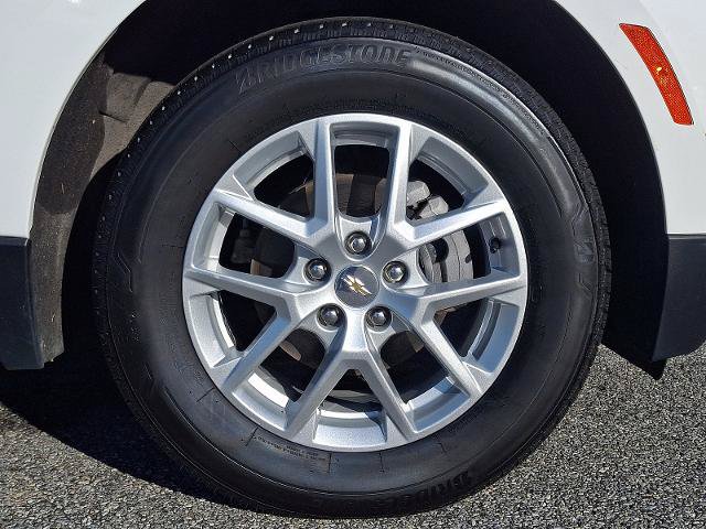 Used 2024 Chevrolet Equinox LT w/ LPO, Floor Liner Package AWD/4WD image 8