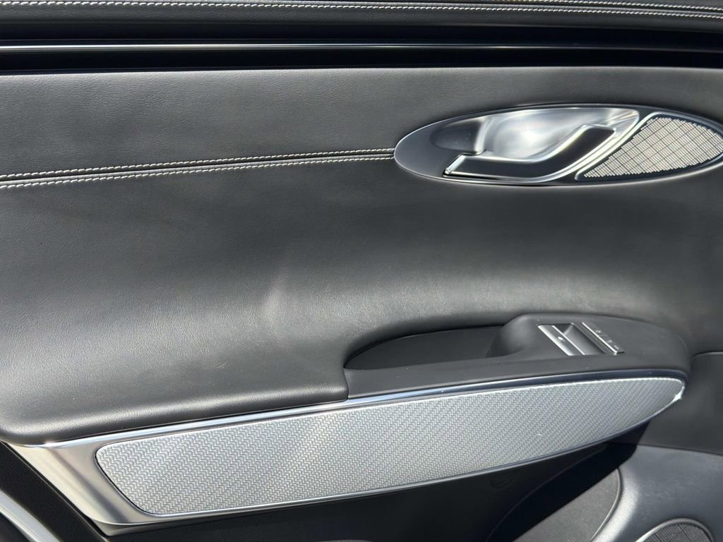 Used 2023 Genesis GV70 2.5T Sport Prestige w/ Sport Prestige Package image 16