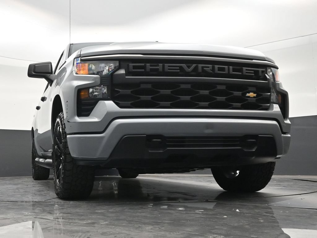 Used 2024 Chevrolet Silverado 1500 Custom w/ Turbomax Blackout Package RWD image 26