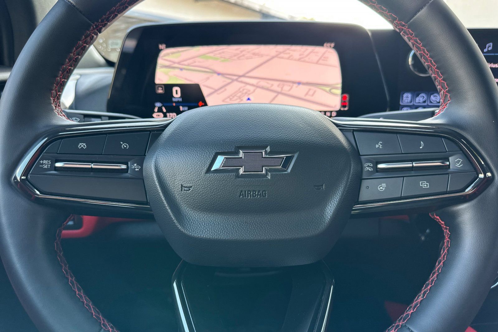 Certified 2024 Chevrolet Blazer EV RS image 30