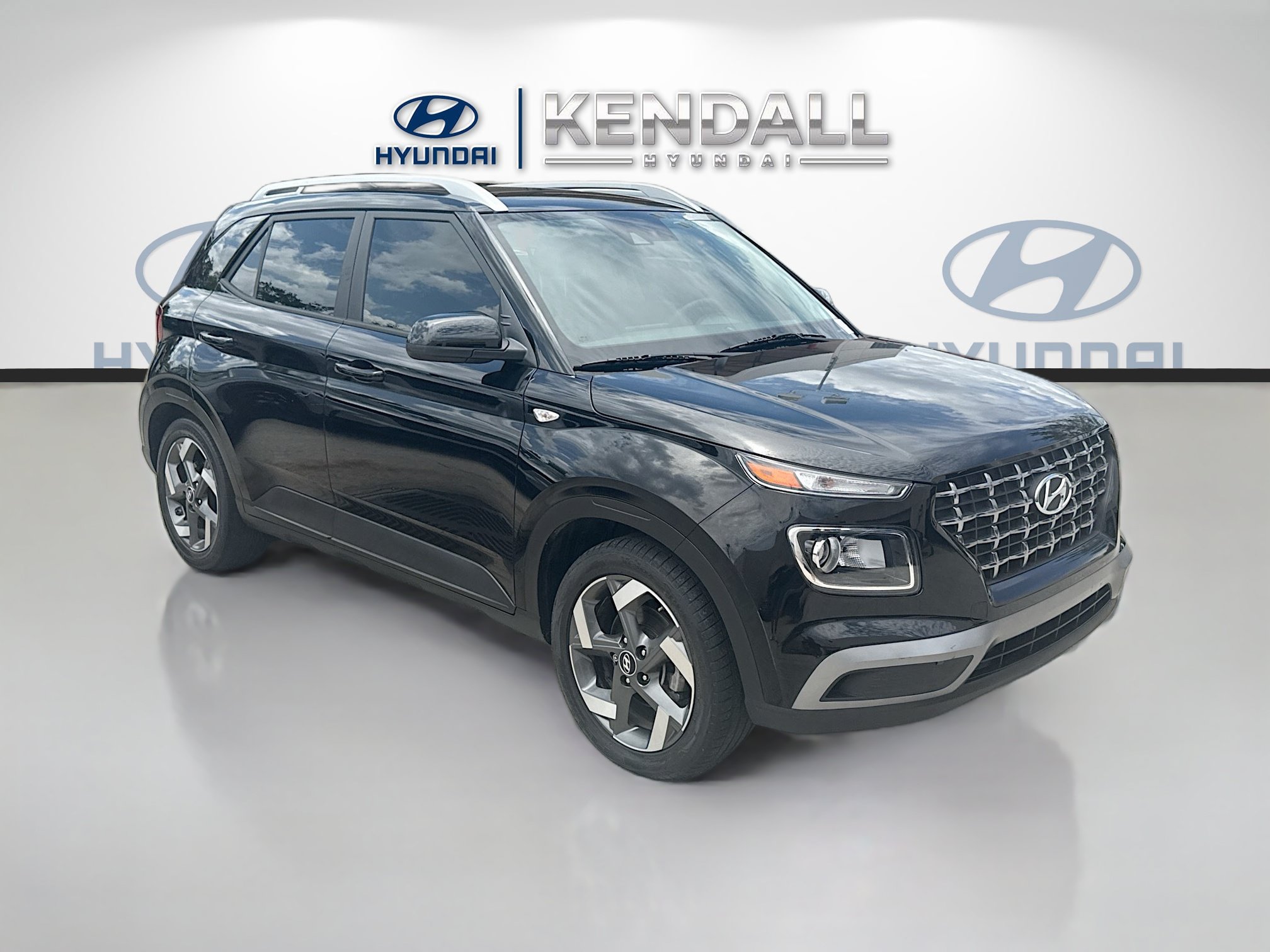 Used 2022 Hyundai Venue SEL