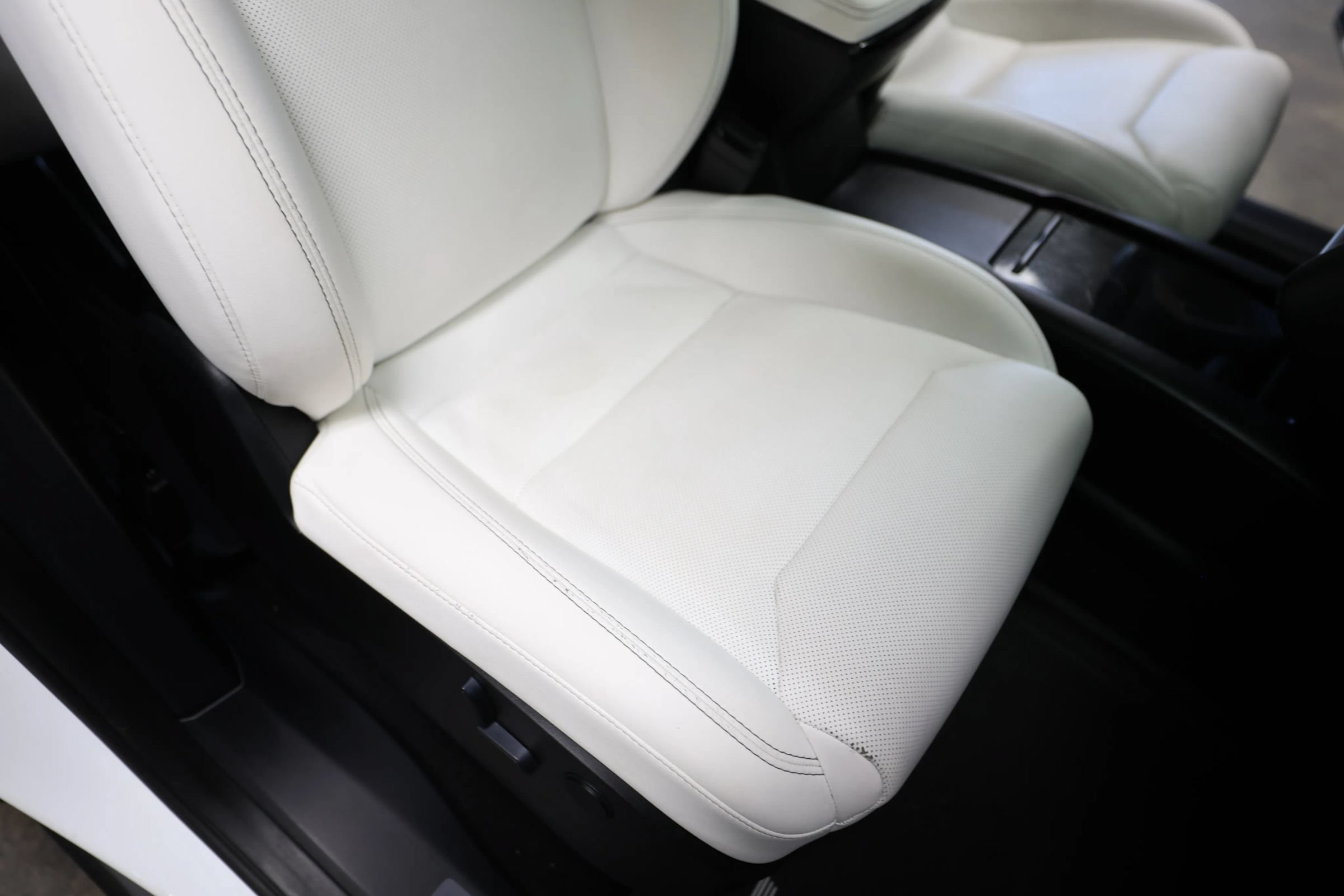Used 2018 Tesla Model X P100D AWD/4WD image 37
