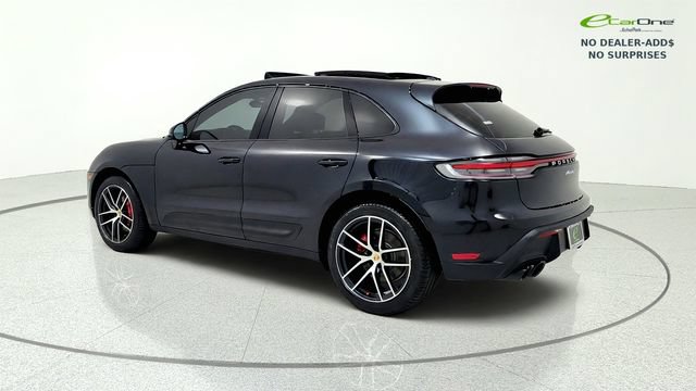 Used 2024 Porsche Macan S AWD/4WD image 6